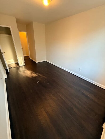 Building Photo - 103 Chancellor Ave