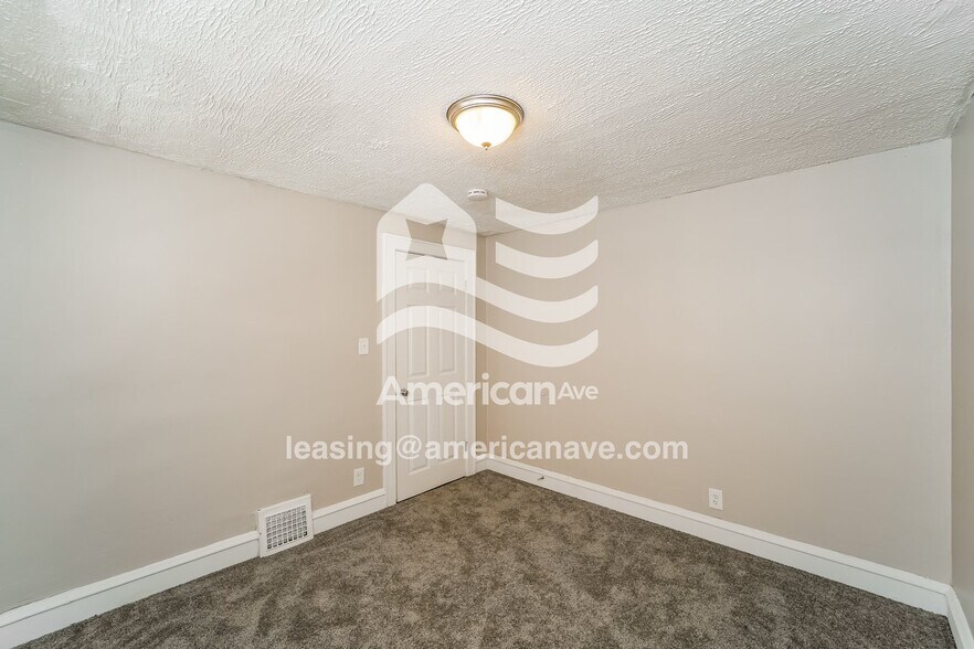 Building Photo - 3270#B North 36th Street, 53216; #1612761 ...