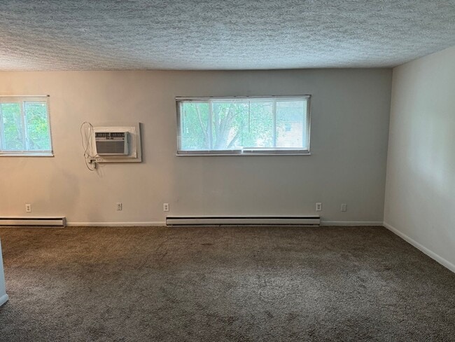 Building Photo - Bright & Fresh 2 Bedroom Apartment – Ready...