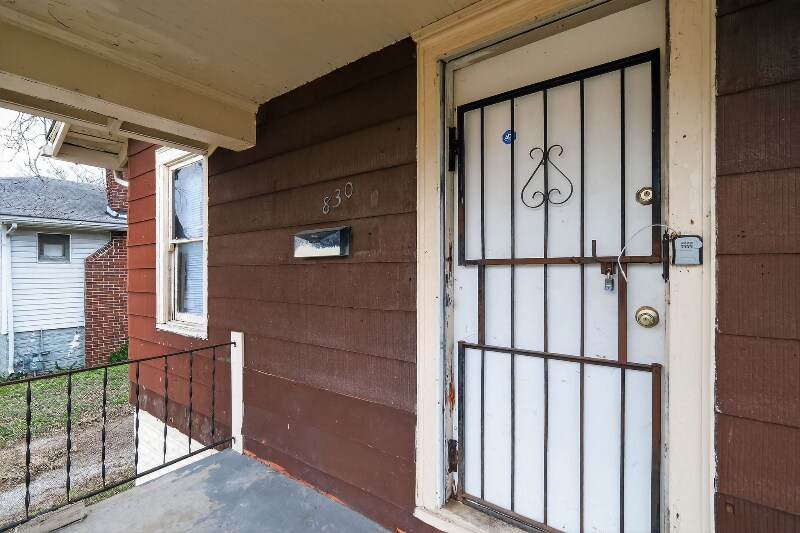 Building Photo - 830 N 83rd St