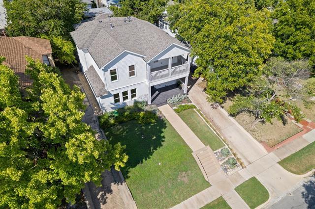 Building Photo - 6255 Belmont Ave