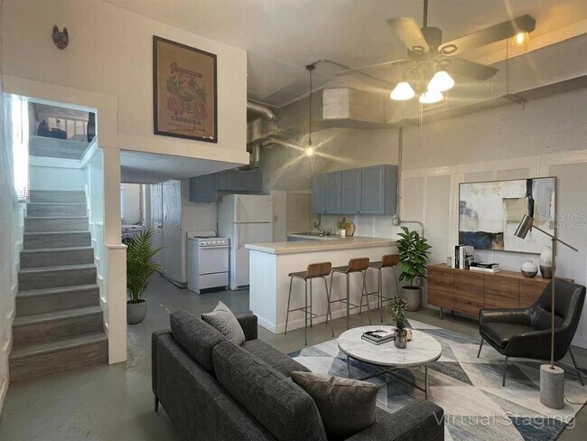 Building Photo - 2305 W Texas Ave