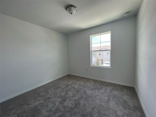 Building Photo - 545 Madison Dr