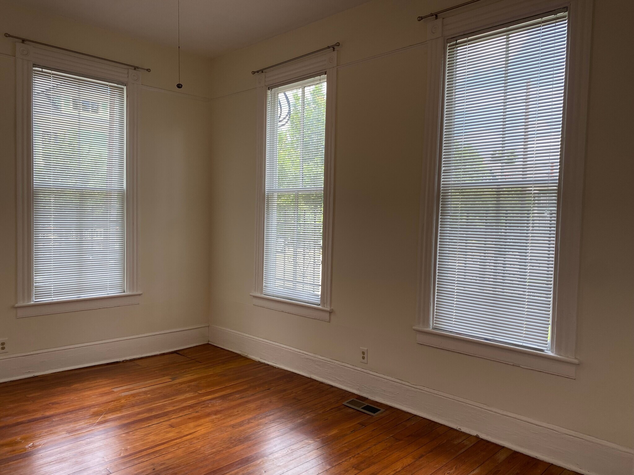 Building Photo - 1116 Habersham St