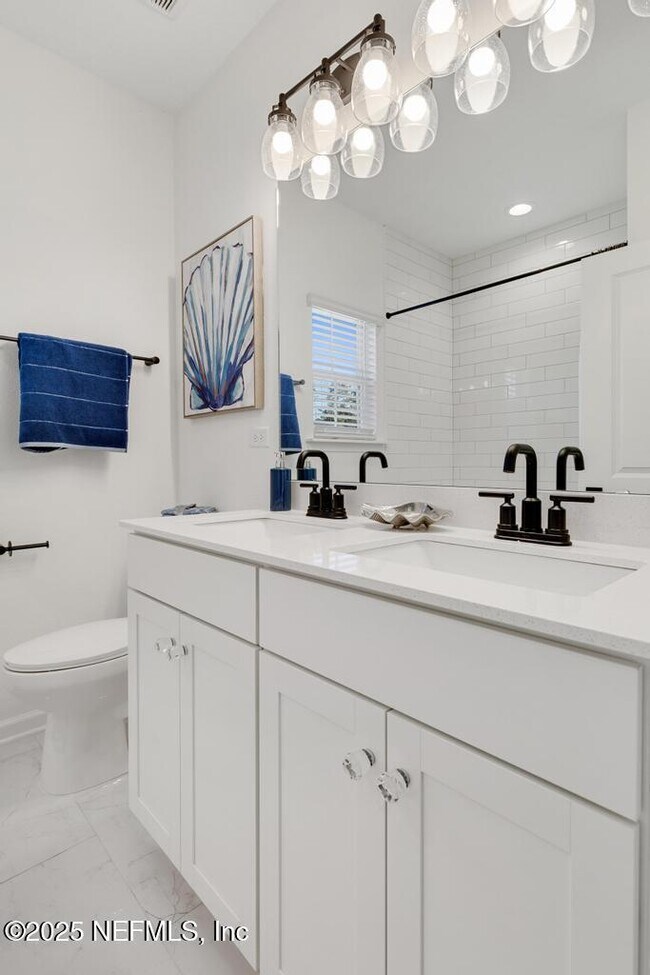 Building Photo - 27 Twilight Ln