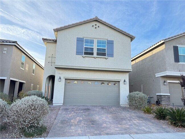 Building Photo - 5573 Anshan St