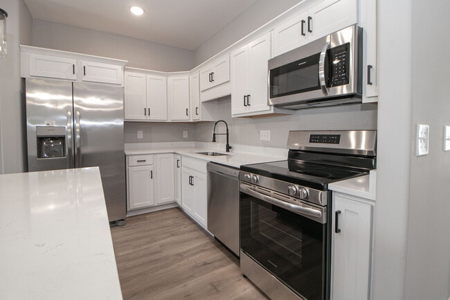 Building Photo - 1603 Jonathan Wade Cir
