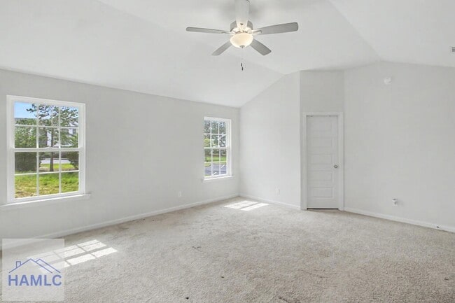 Building Photo - 274 Renwick Lp
