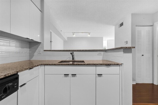 Building Photo - 4320 NW 107th Ave