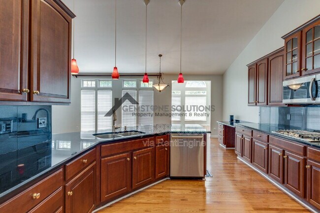 Building Photo - 756 Rolling Fork Dr