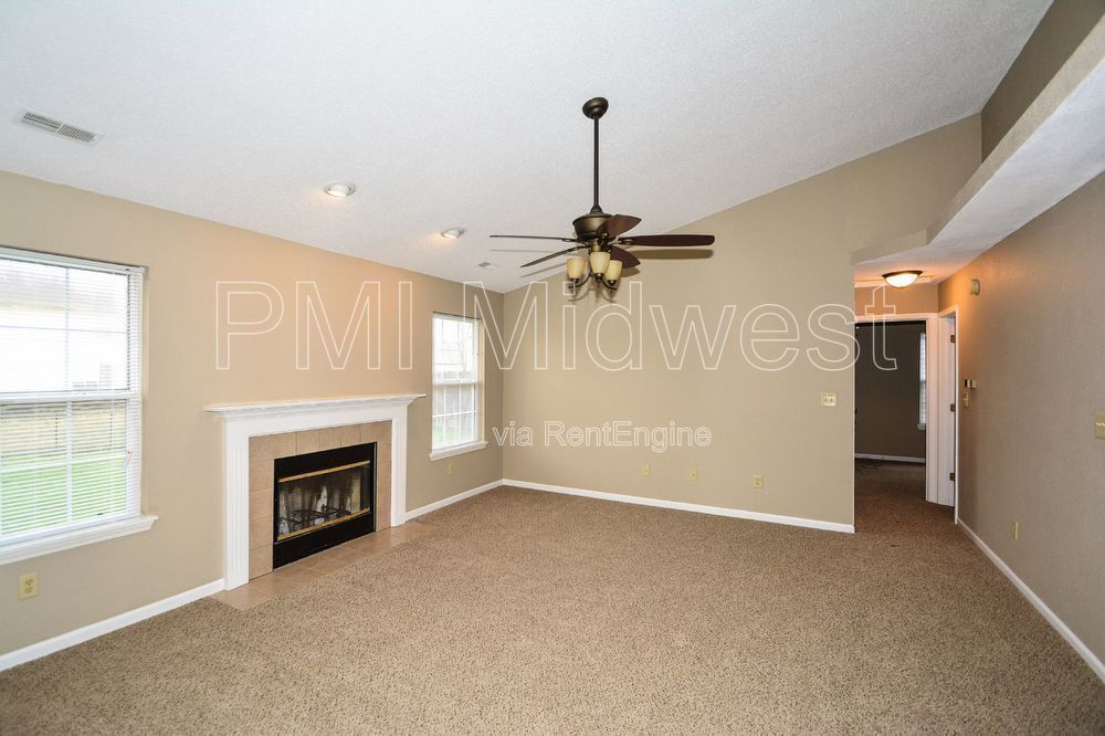 Building Photo - 8177 Amarillo Dr