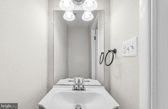 Building Photo - 19728 Wootton Ave