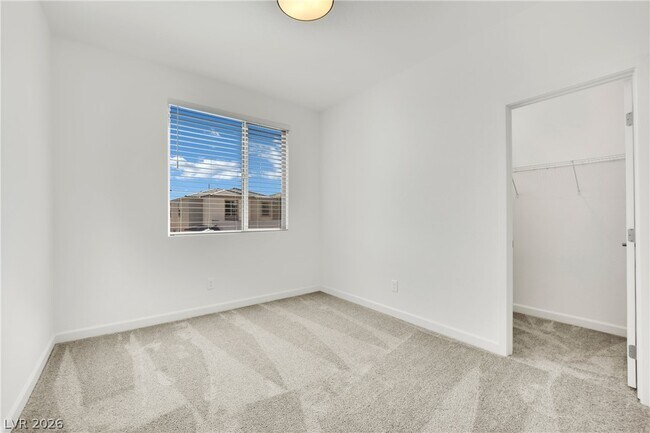 Building Photo - 1515 Pacific Baza St