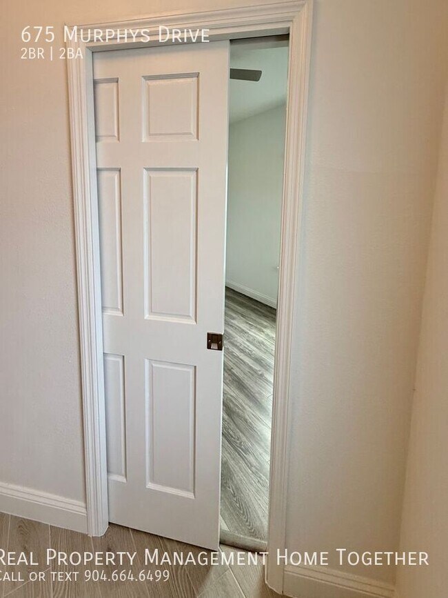 Building Photo - 675 Murphys Dr