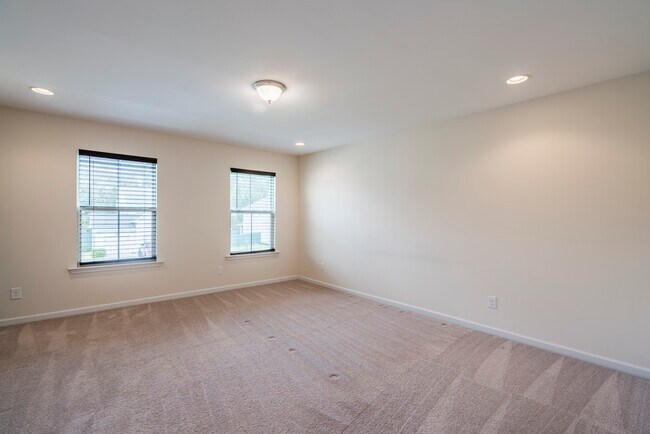Building Photo - 503 Waybridge Way