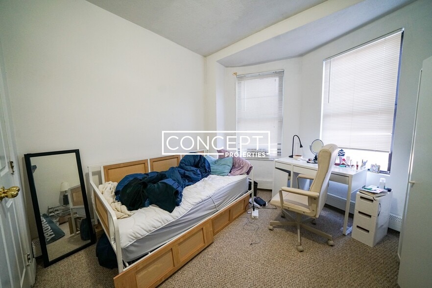 Building Photo - 610 Columbus Ave