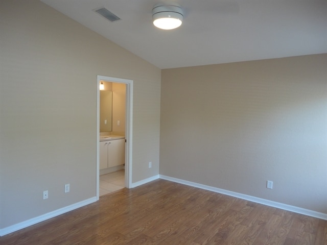Building Photo - 11505 Crestlake Village Dr