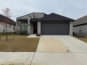 Building Photo - 241 Little Brg Dr