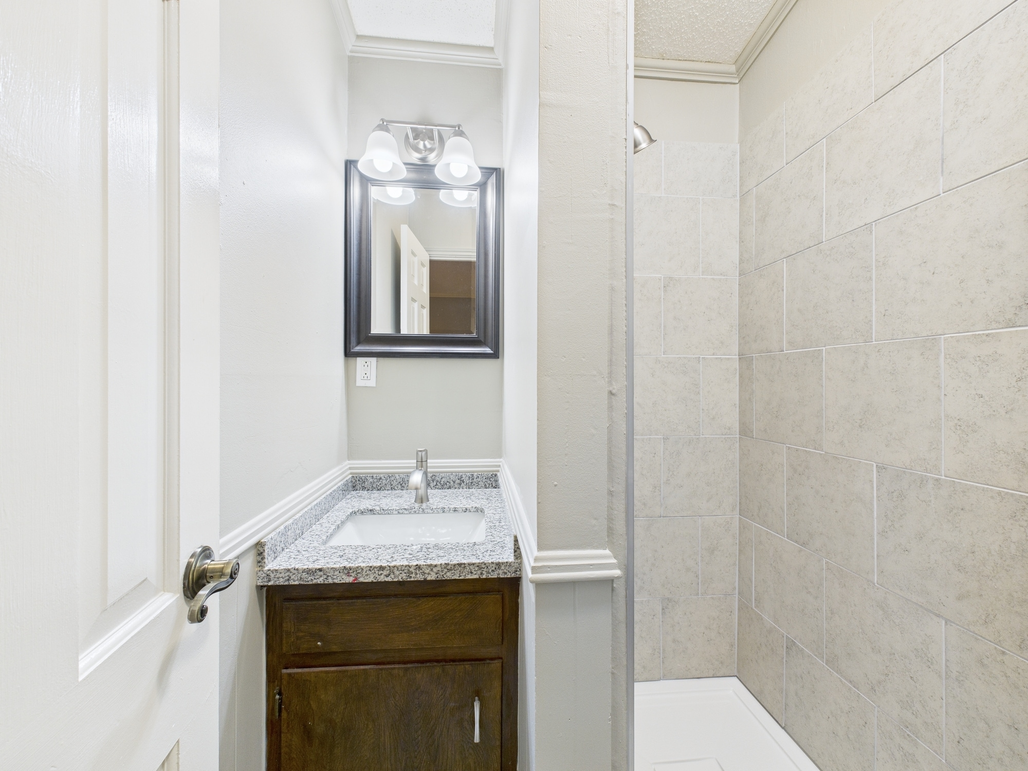 Building Photo - 107 Guillot Rd