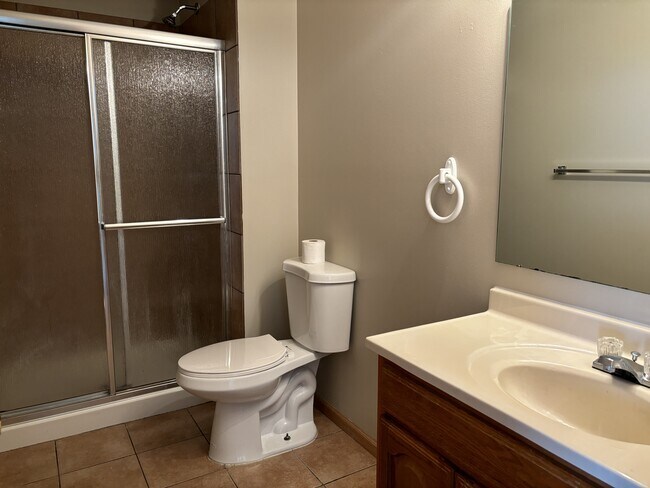 Building Photo - 1349 Willow Trail