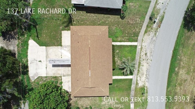 Building Photo - 137 Lake Rachard Dr