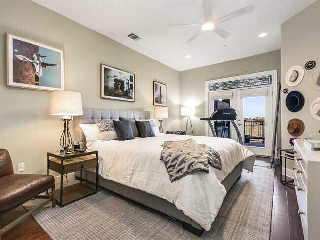 Building Photo - 8200 Southwest Pkwy