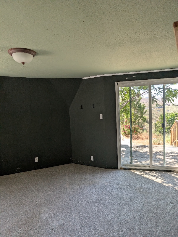 Building Photo - 65 Arabian Way