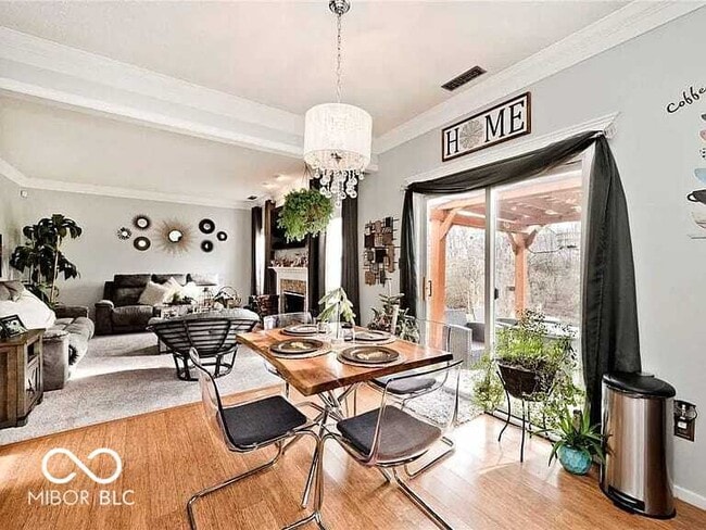 Building Photo - 10267 Blue Sky Dr