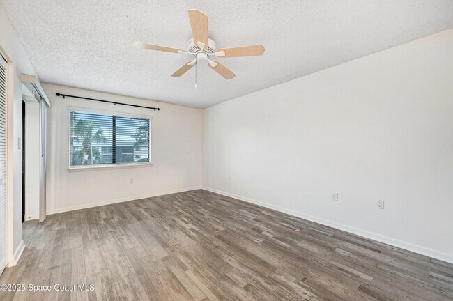 Building Photo - 1515 Huntington Ln