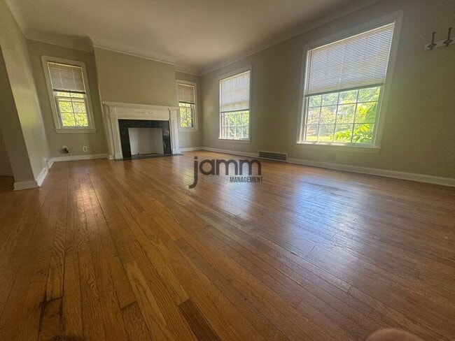 Building Photo - 17724 Hilliard Rd