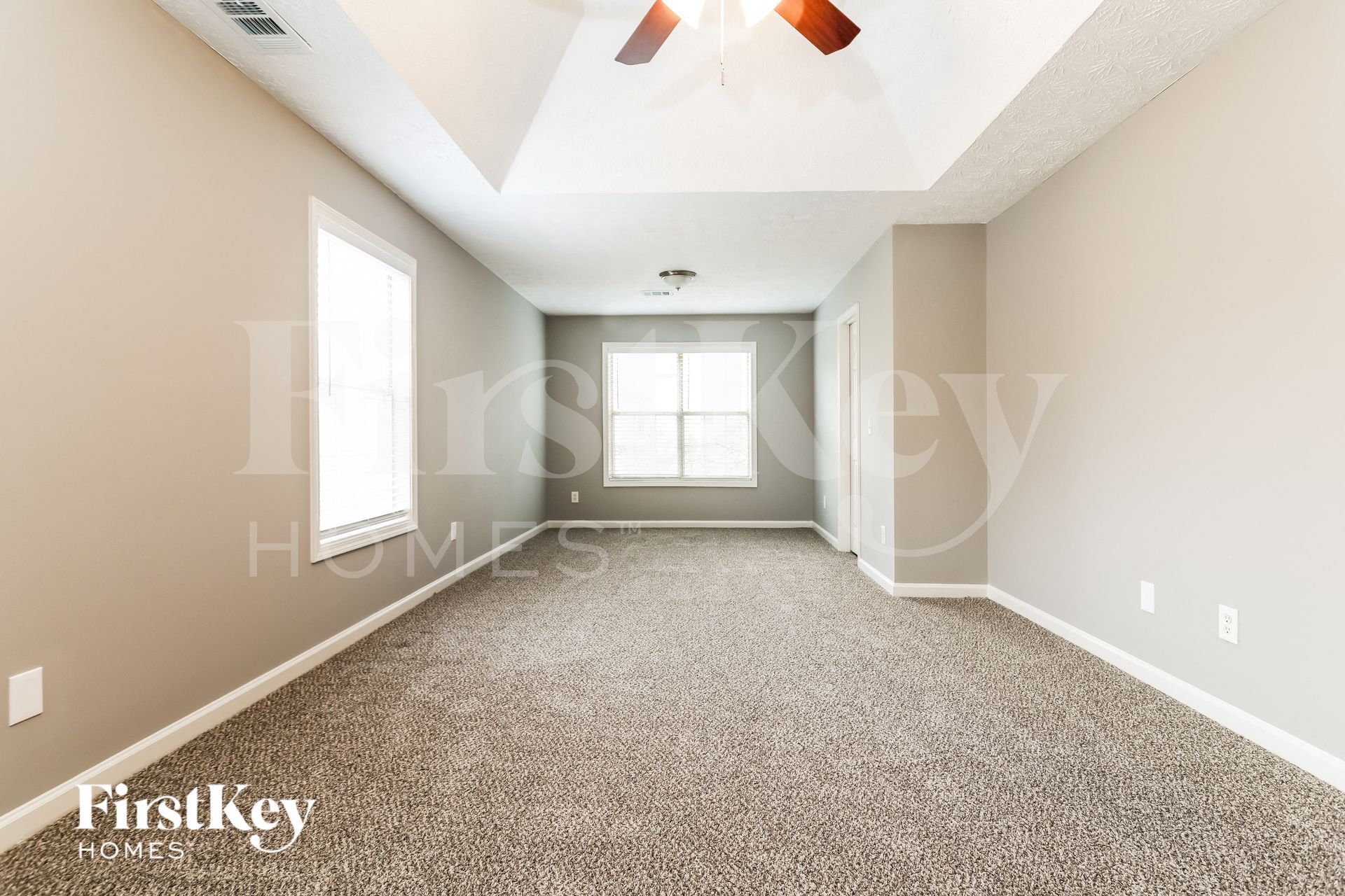 Building Photo - 3985 Fallbrook Dr NW