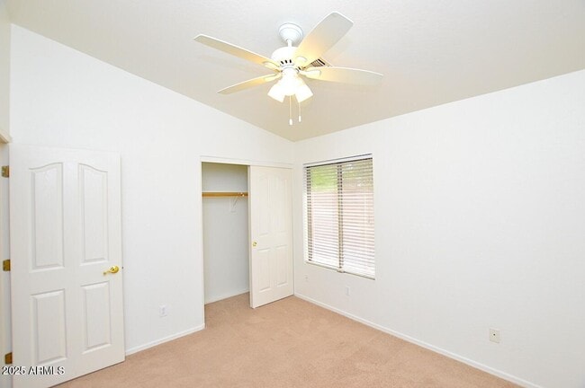 Building Photo - 10253 E Penstamin Dr