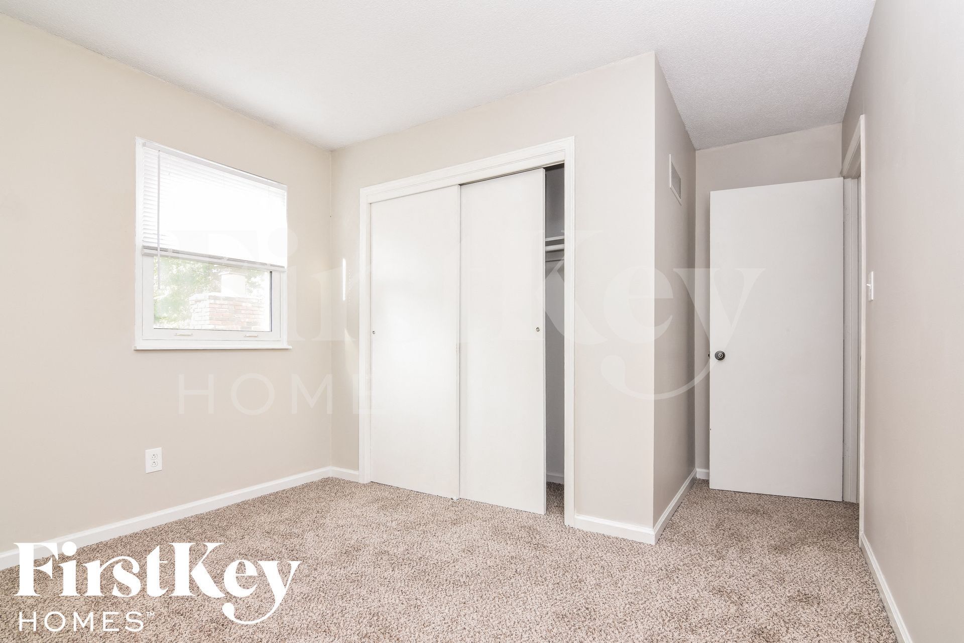 Building Photo - 211 N Cleveland Ave