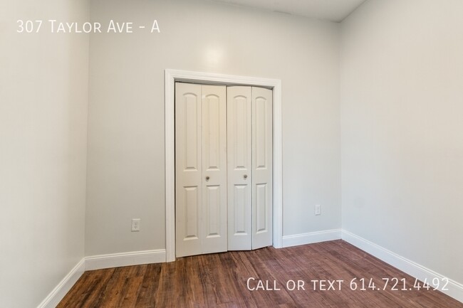 Building Photo - 307 Taylor Ave