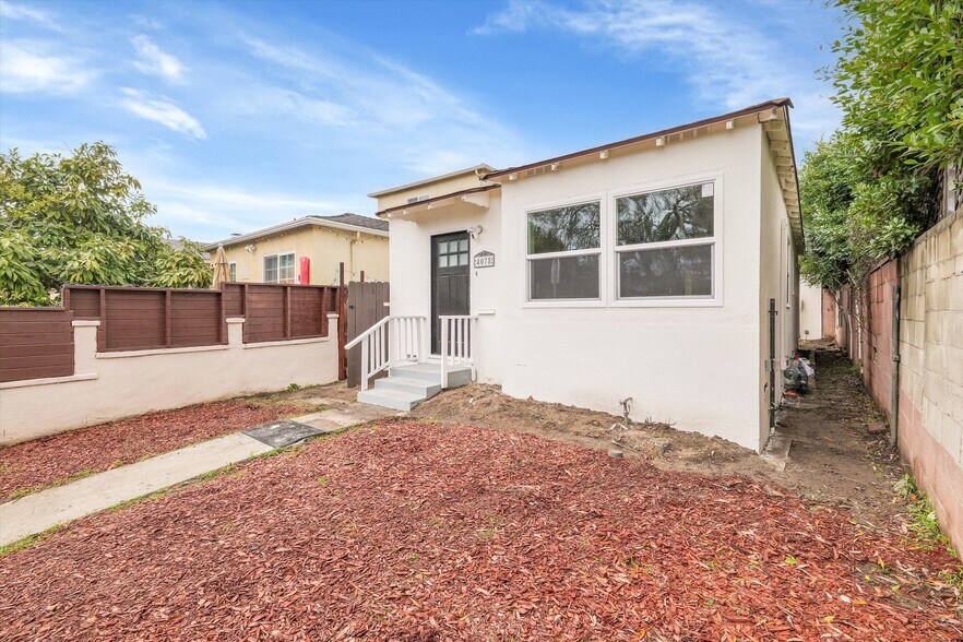 Building Photo - 4078 Alla Rd