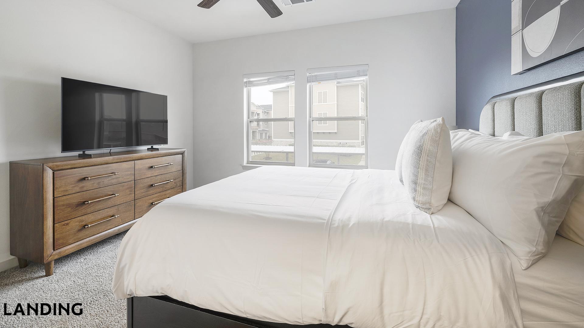 Building Photo - 2825 Main St