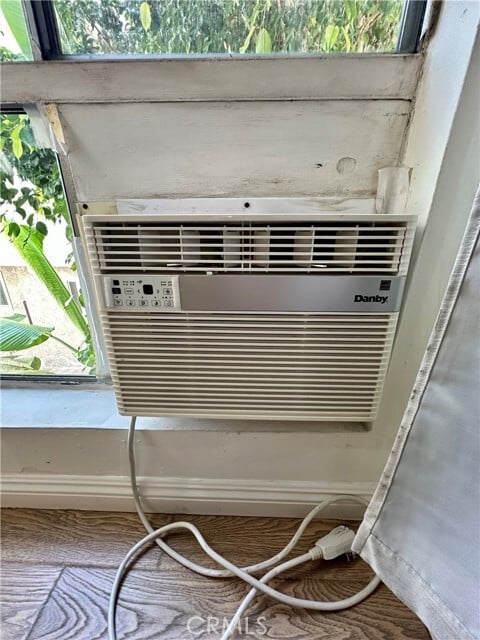 Building Photo - 1815 Armour Ln