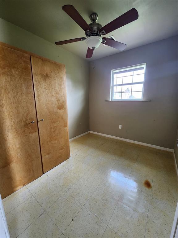 Building Photo - 400 King Edward Pl