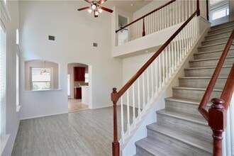 Building Photo - 8712 Wood Stork Dr