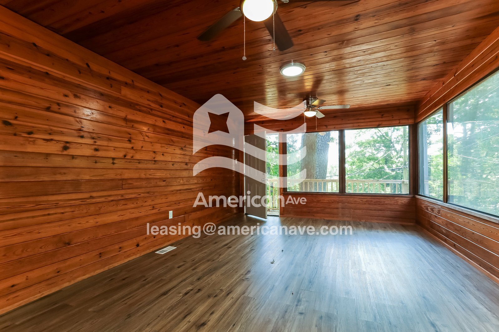 Building Photo - 2515 Montreal Dr