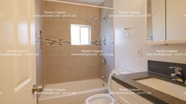 Building Photo - 5545 Mary Lane Dr