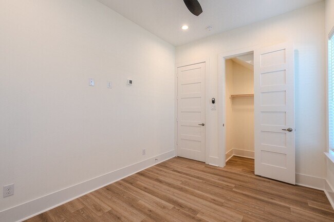 Building Photo - 1620 Ojeman Rd