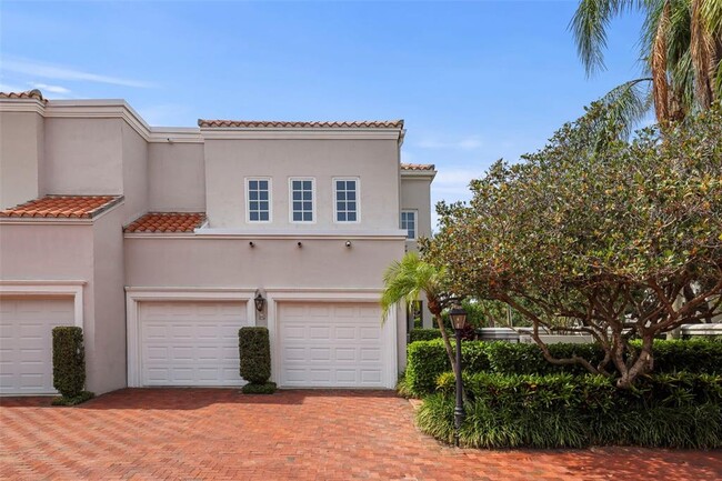 Primary Photo - 4941 Bayshore Blvd