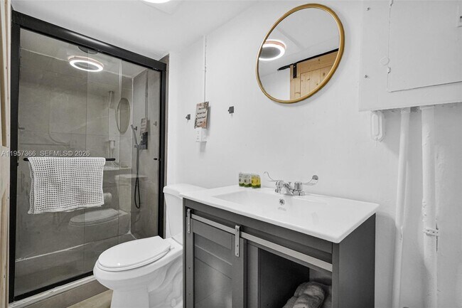 Building Photo - 274 NW 43rd St