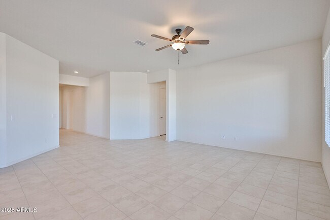 Building Photo - 24940 N 170th Dr