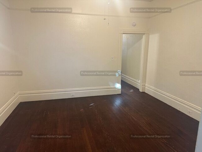Building Photo - One bedroom Gem in Heart of Quaint, Historic West Petaluma