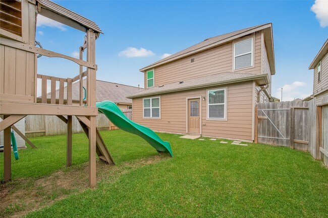 Building Photo - 10314 Douglas Fir Villa Ave