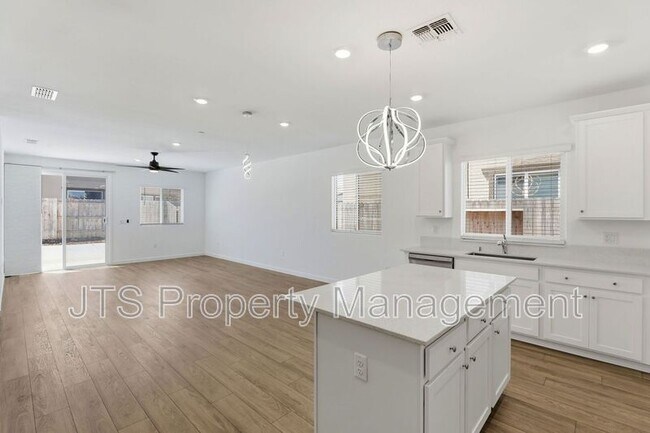 Building Photo - 12542 Surfbird Wy
