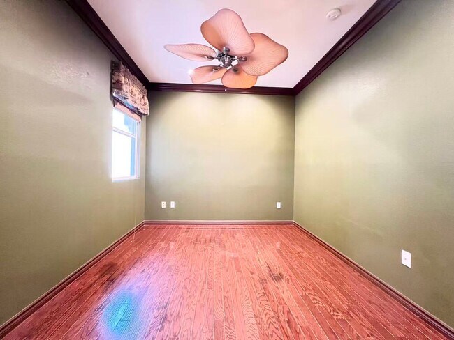 Building Photo - Welcome to the gorgeous home in Rhode Ranch