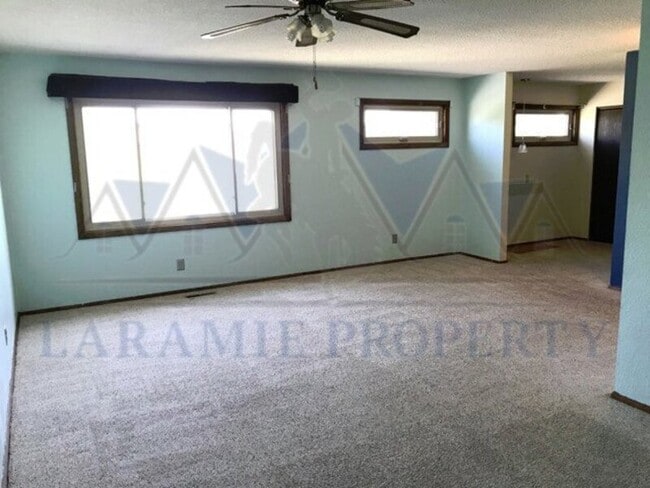 Building Photo - 1722 Boswell Dr
